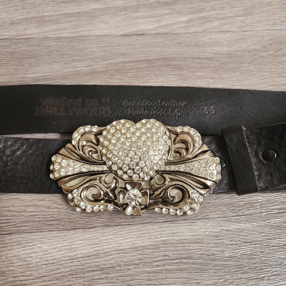 Washed Up Hollywood Black Belt Size 36 Heart Cross Rhinestones Genuine Leather‎ - Picture 6 of 13